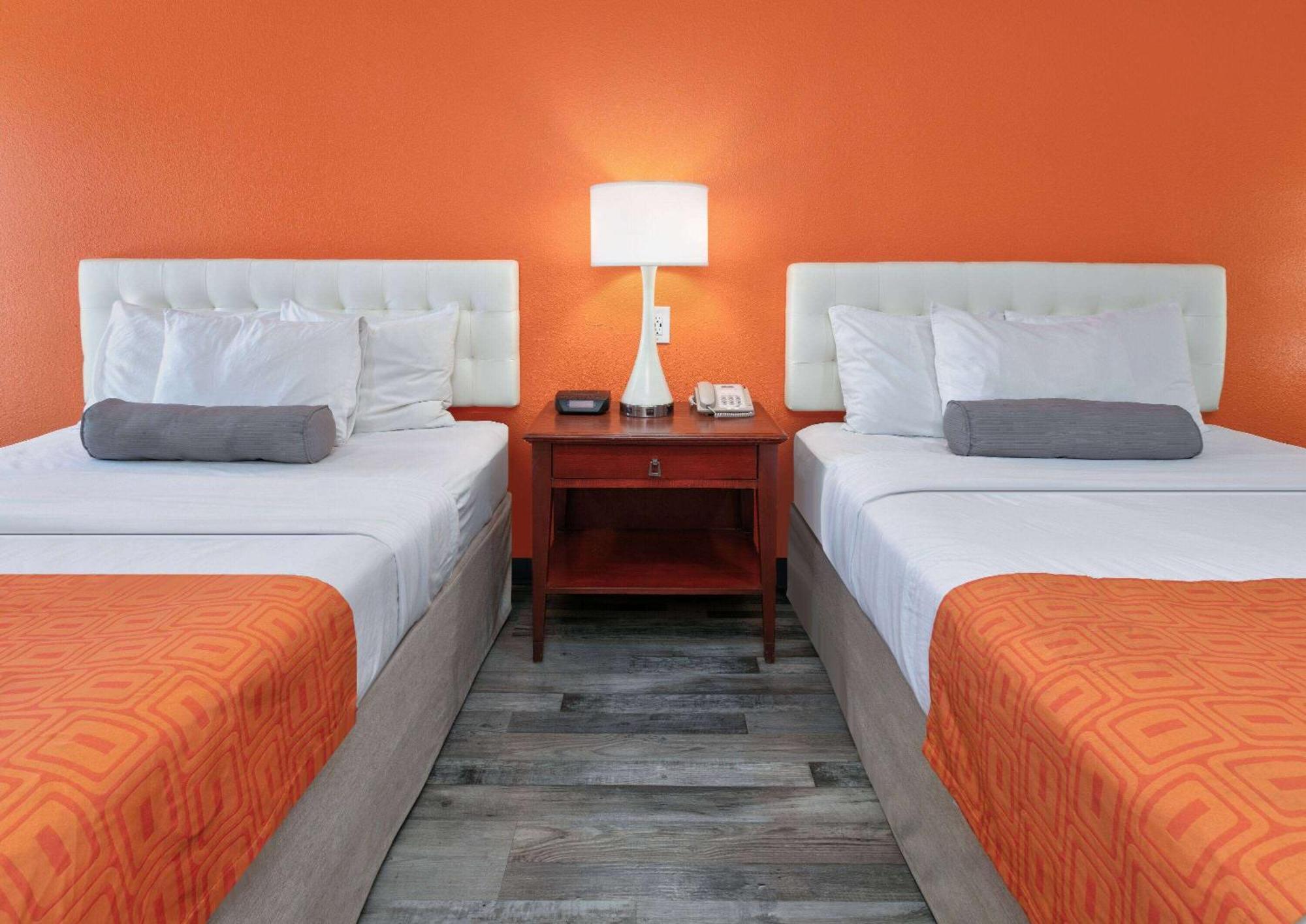 Howard Johnson By Wyndham San Marcos Ngoại thất bức ảnh