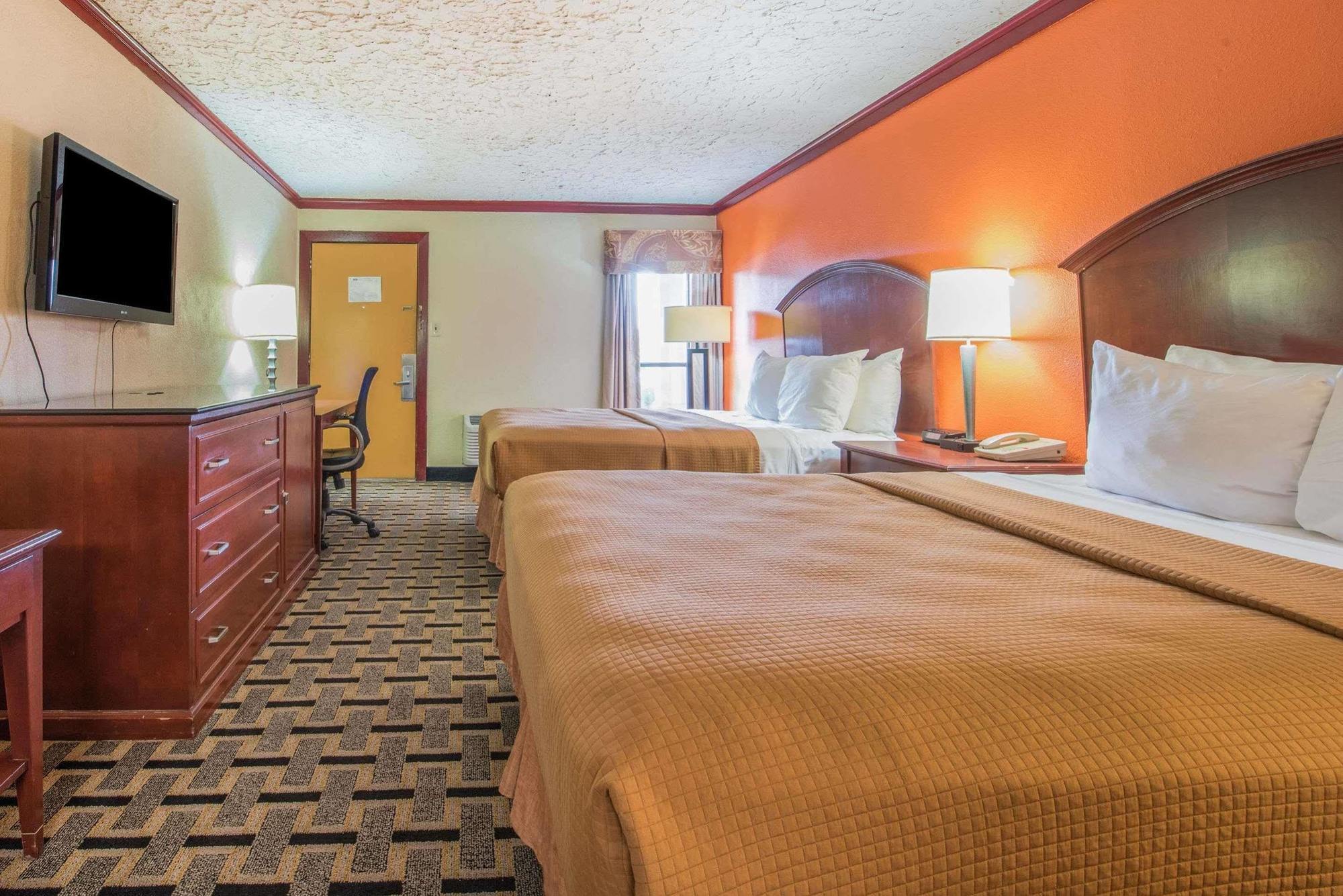Howard Johnson By Wyndham San Marcos Ngoại thất bức ảnh
